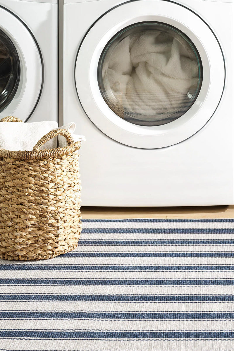 Dash & Albert Awning Stripe Machine Washable Rug 3'x 5' Blue