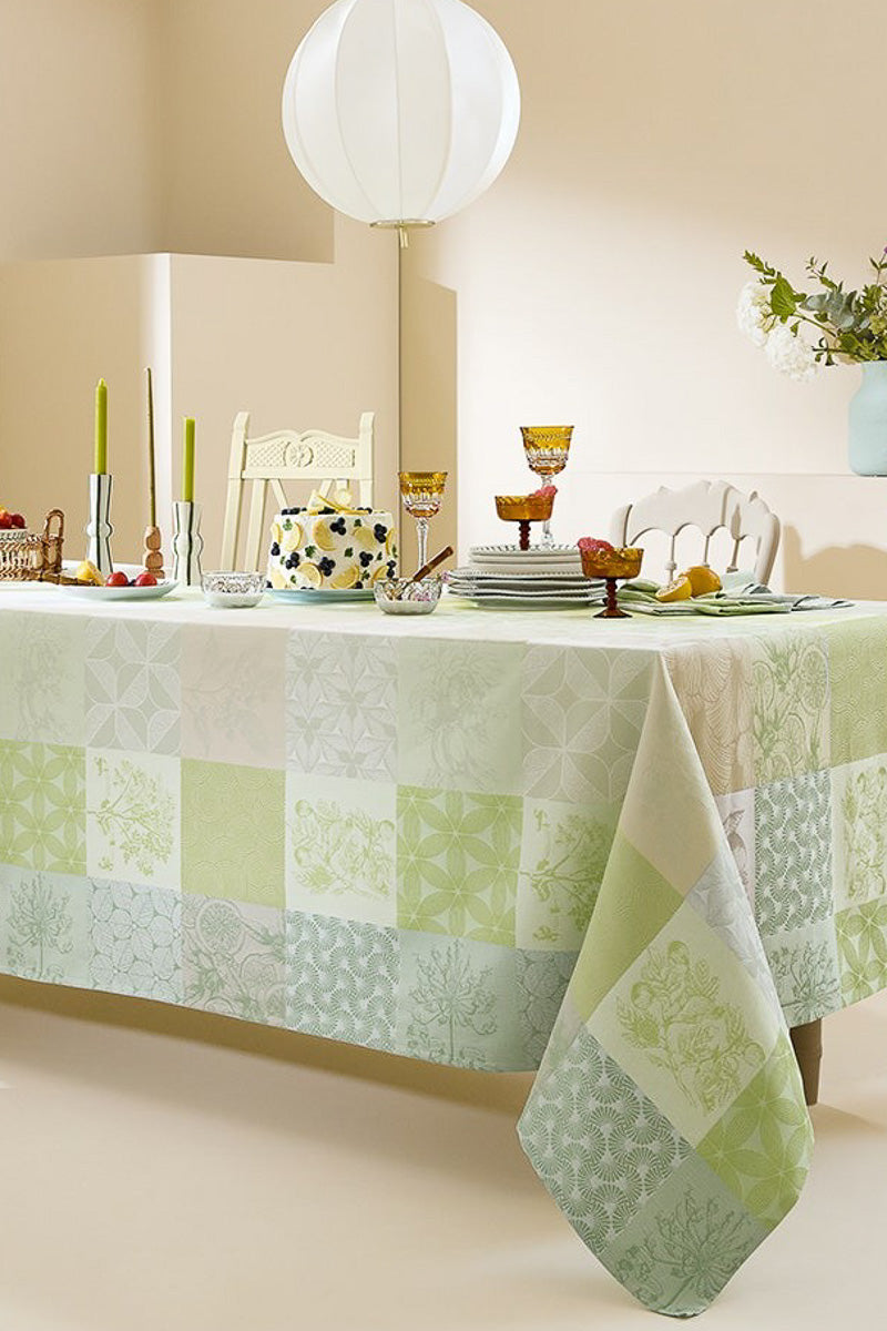 Garnier-Thiebaut Mille Perfume Cotton Jacquard Tablecloth 71"x 98" Verde