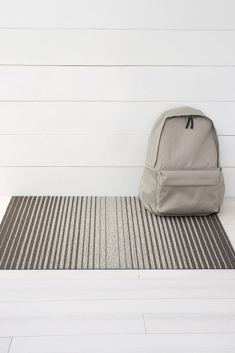 Chilewich Domino Shag Doormat 18"x28" Oak