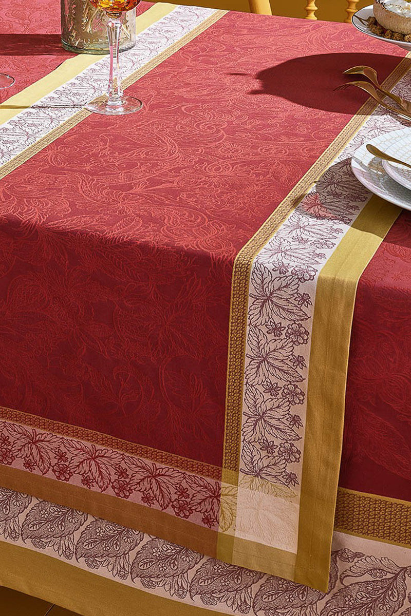 Garnier Thiebaut Alexandria Runner 21"x 71" Ruby