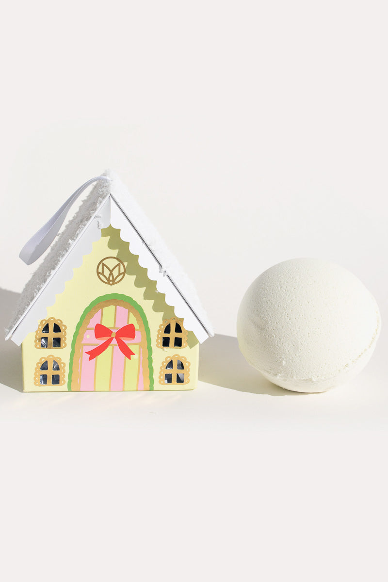 BATH BOMB, MINT HOLIDAY HOUSE
