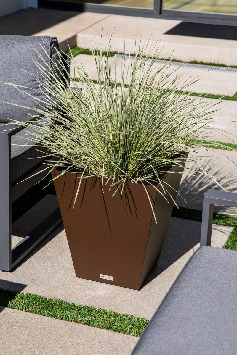 PLANTER, NOBLETON SQ 18" ESPRS