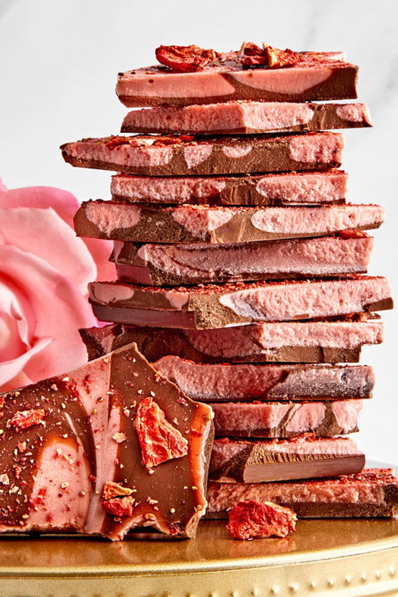 Bissingers Artisan Milk Chocolate Strawberry Bark 14 oz