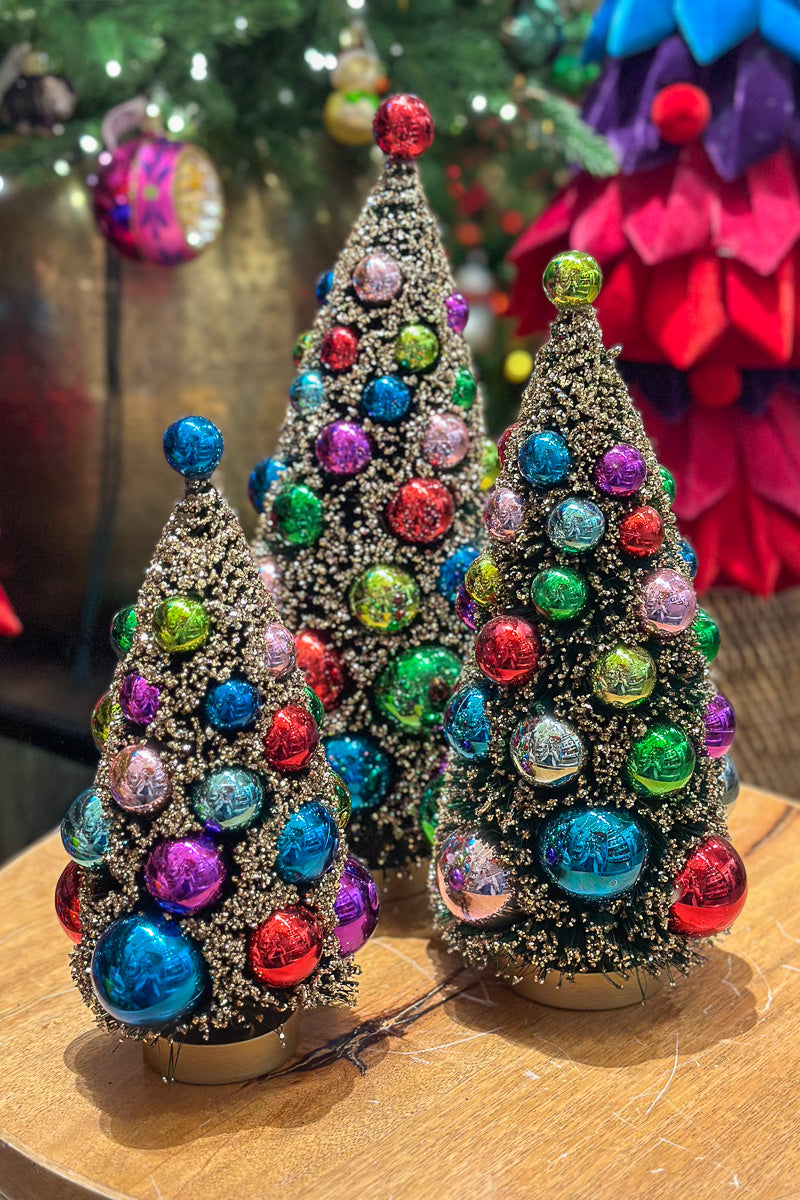 Glittered Green Sisal Tree with Bright Multicolor Beads 9"